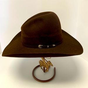 M L Leddys Accessories Custom Brown Beaver Felt Cowboy Hat With Hat Box Poshmark
